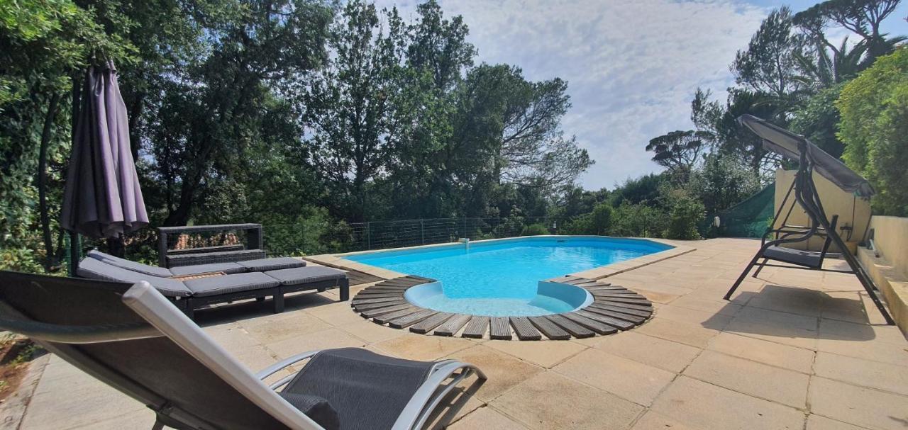 Saint Raphael - Appartement dans villa au calme à Valescure Saint-Raphael (Var) Exterior foto